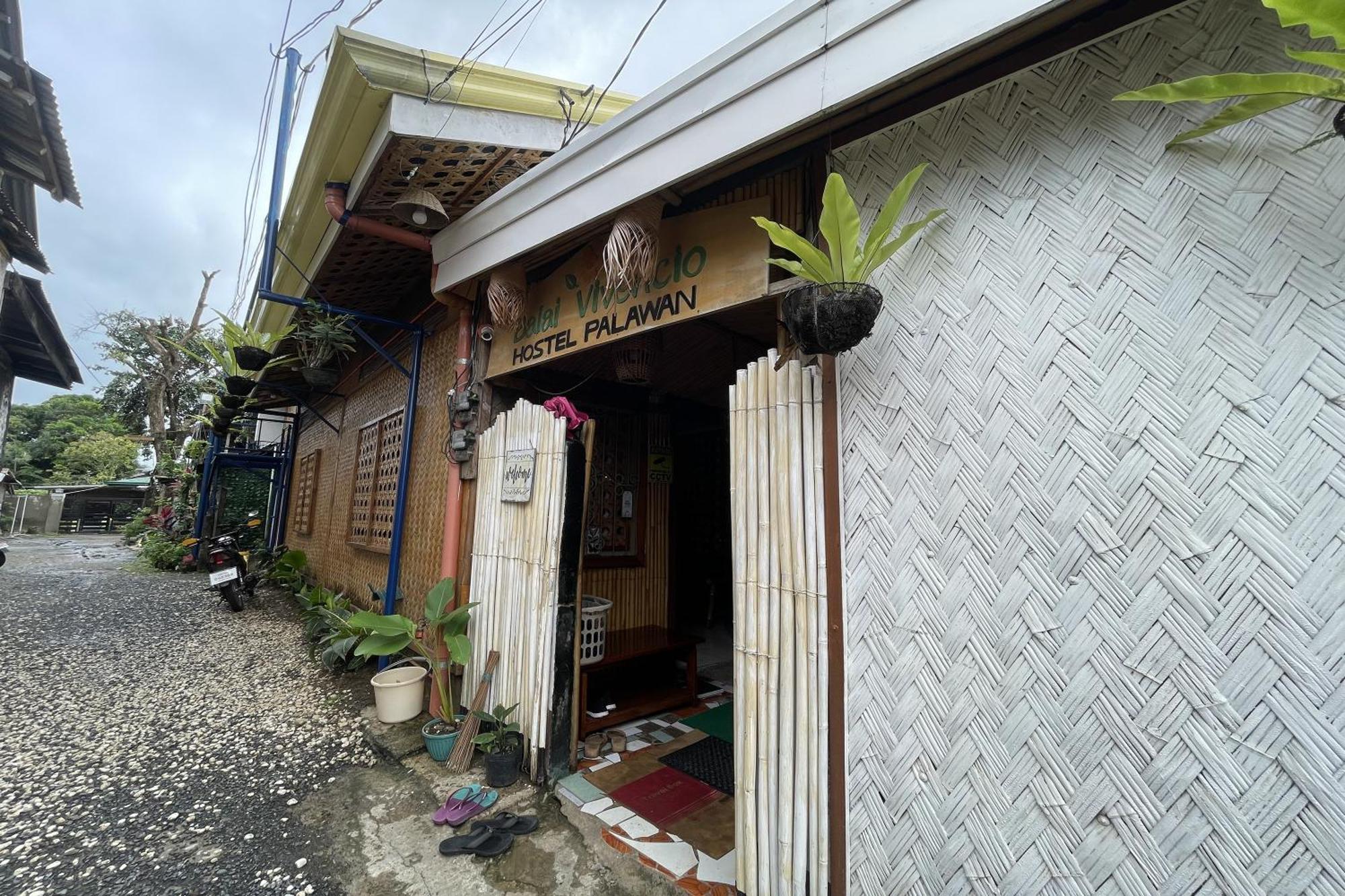 Balai Vivencio Hostel Puerto Princesa Buitenkant foto